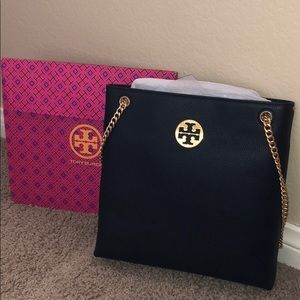 NWT Tory Burch Everly Leather Swingpack